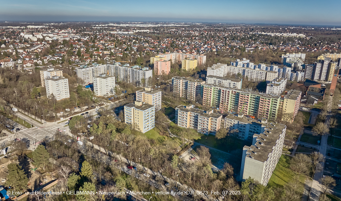 07.02.2023 - Luftbilder von der Sanierung in der Kurt-Eisner-Straße in Neuperlach